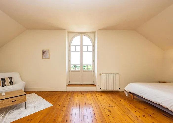 Дом отдыха Maison La Fauvette - Campagne - Jardin